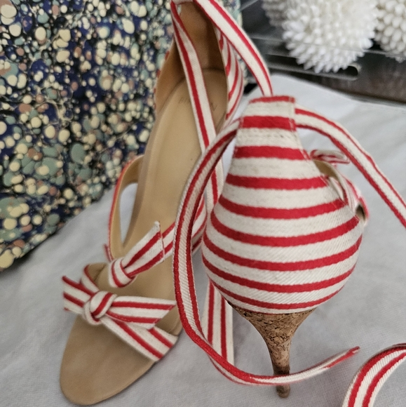 Sandals - Picture 2 of 3